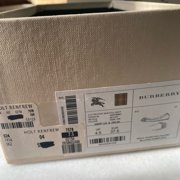 Burberry ballet flats in brand new like condition 7.5 7 - Picture 3 of 12